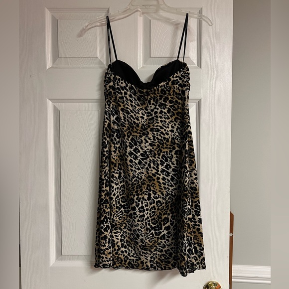 My Michelle Halter Leopard dress Size S - Picture 2 of 9